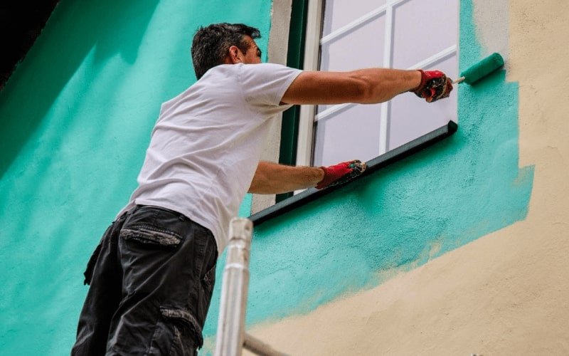 ¿A QUIÉN ESTÁ DIRIGIDA ESTA COBERTURA?